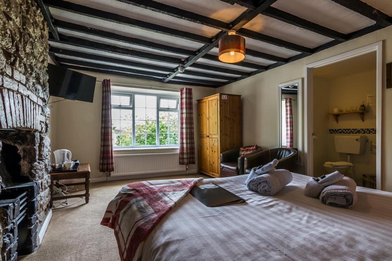 Parsonage Farm Inn Saint Florence ภายนอก รูปภาพ