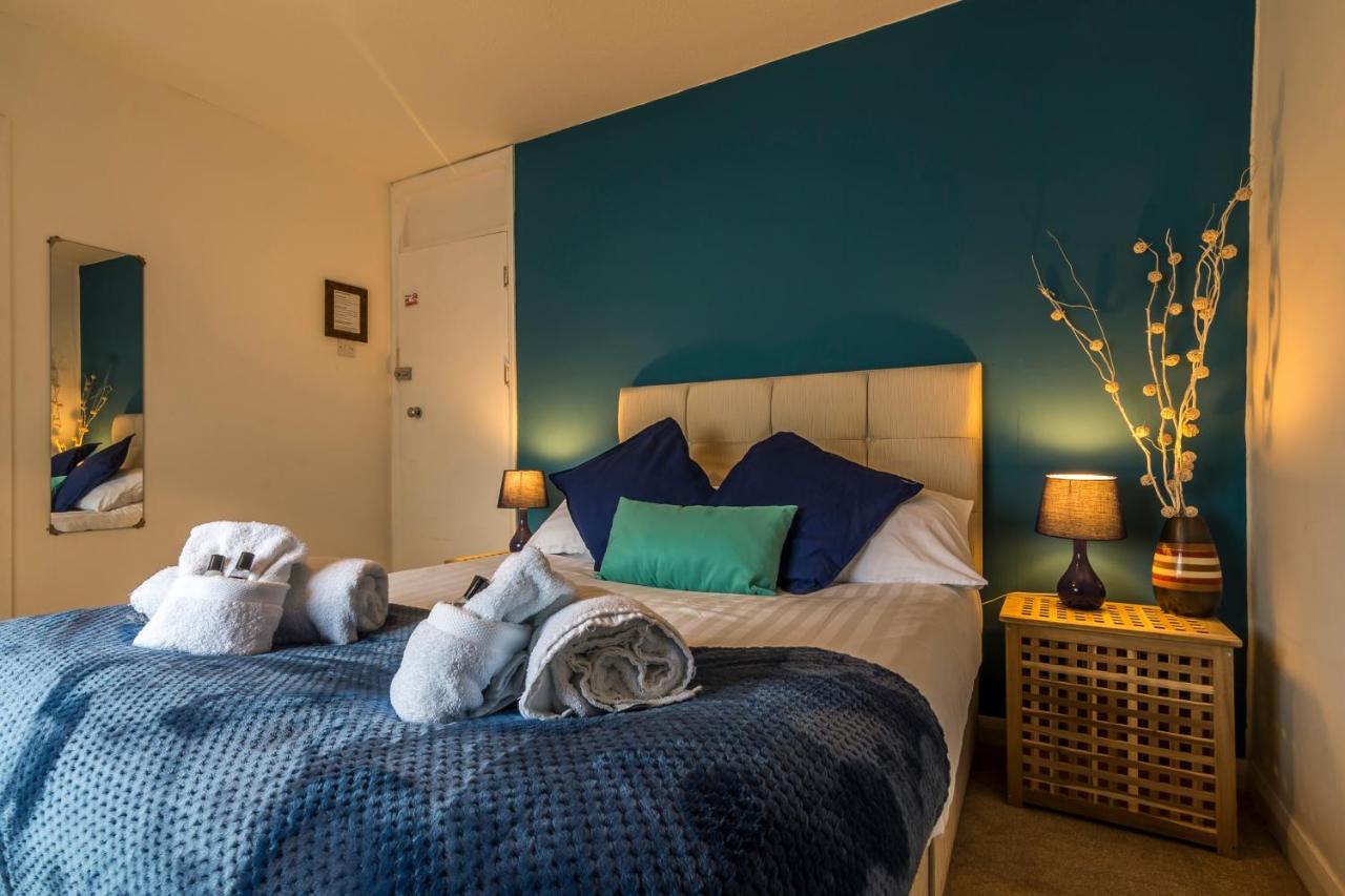 Parsonage Farm Inn Saint Florence ภายนอก รูปภาพ