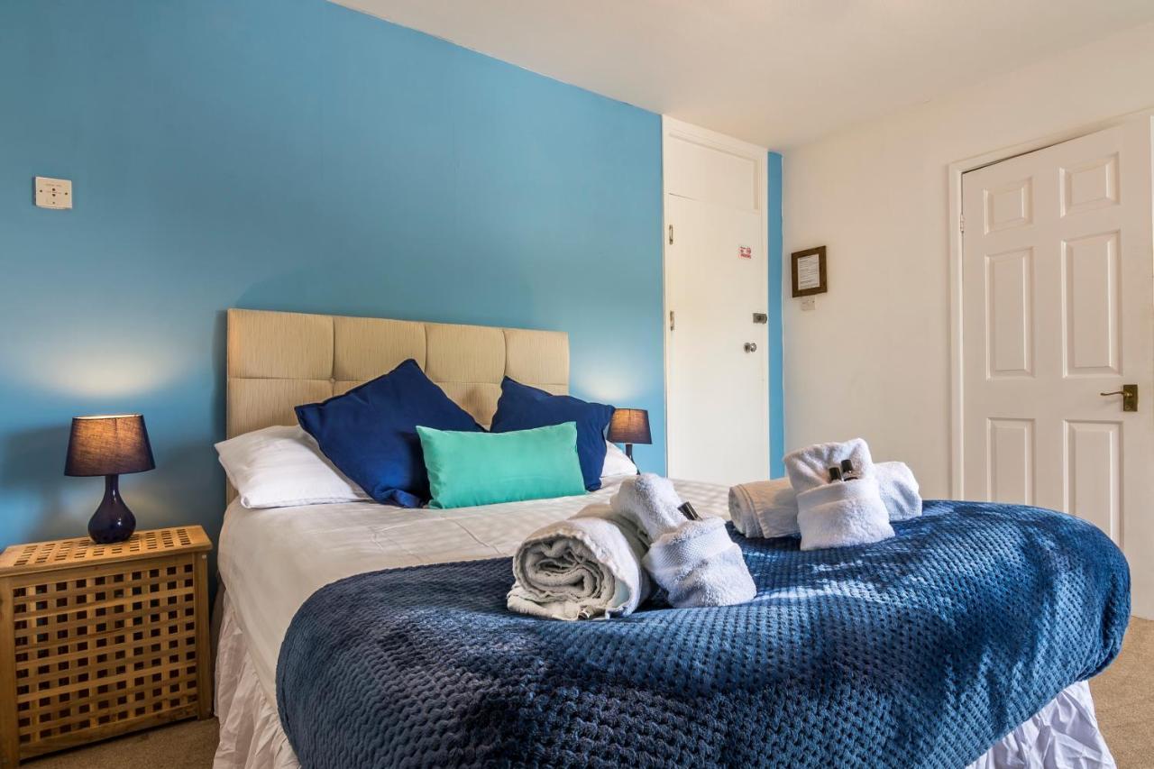 Parsonage Farm Inn Saint Florence ภายนอก รูปภาพ