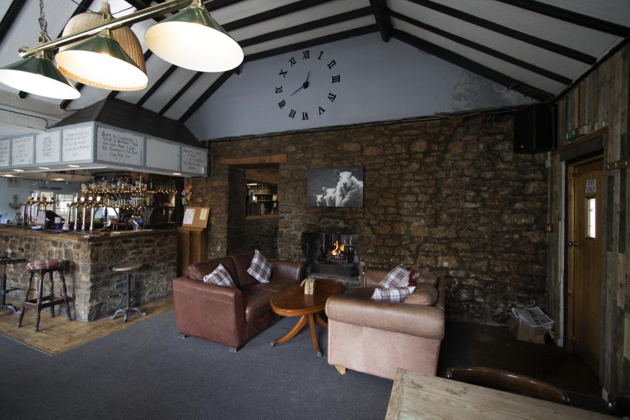 Parsonage Farm Inn Saint Florence ภายนอก รูปภาพ