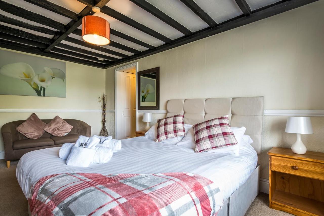 Parsonage Farm Inn Saint Florence ภายนอก รูปภาพ